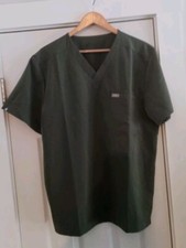 Figs Leon Scrub Top Green Men L Short Sleeve Double Pocket V neck
