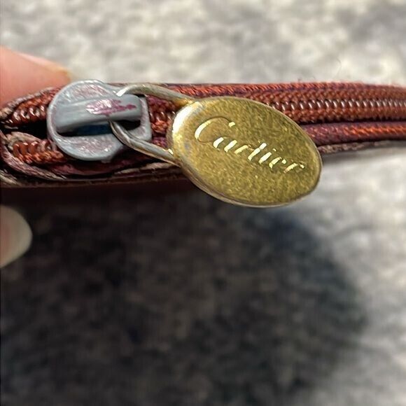 Rare Cartier Circle Round Zip Coin Pouch Mini Burgundy Rare Cartier Circle Round Zip Coin Pouch Mini Burgundy