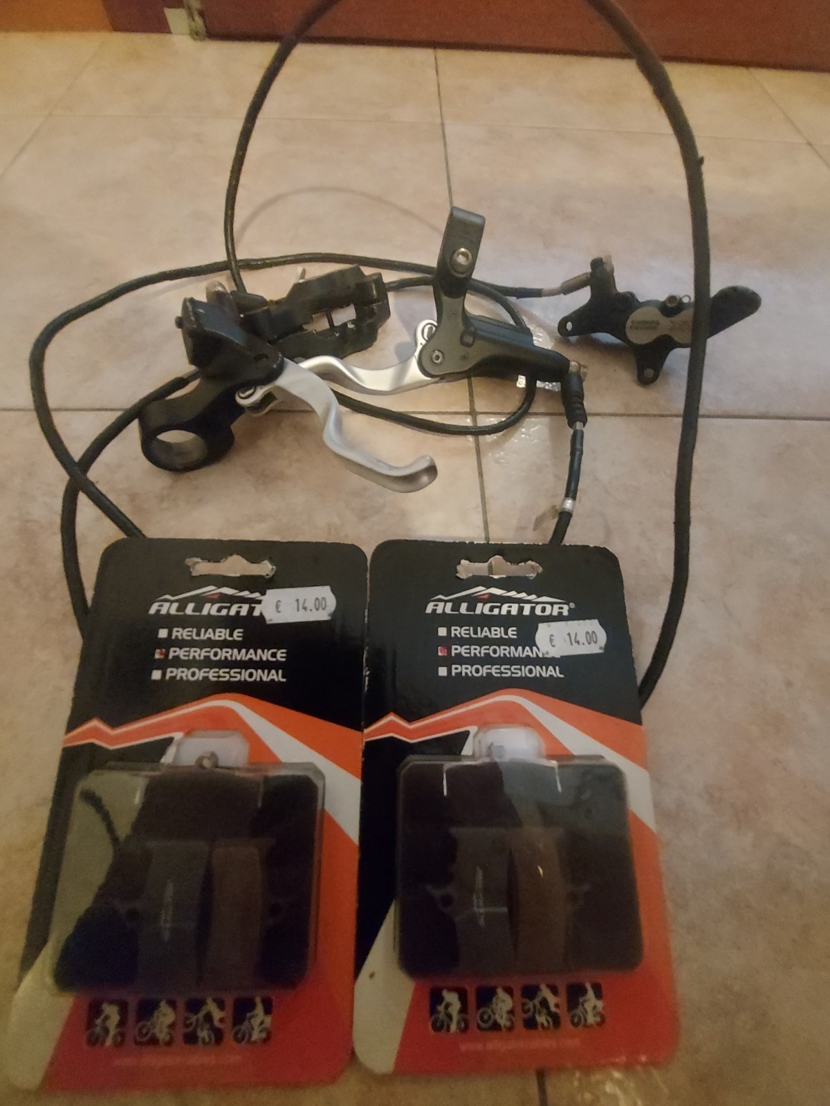 Shimano XT BR-M755 4 Pistons Brake Set Vintage With New Alligator Brake Pads