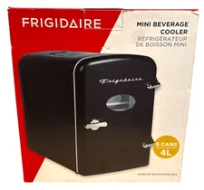 Frigidaire Retro 6 Can Mini Beverage/Skincare Cooler, Black, 4L NOB