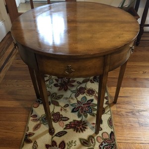 STICKLEY INTERNATIONAL LTD COFFEE/ACCENT TABLE 