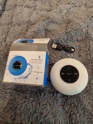 Mini Spritzwassergeschützter drahtloser tragbarer Bluetooth Lautsprecher weiß Typ-C Mikrofon