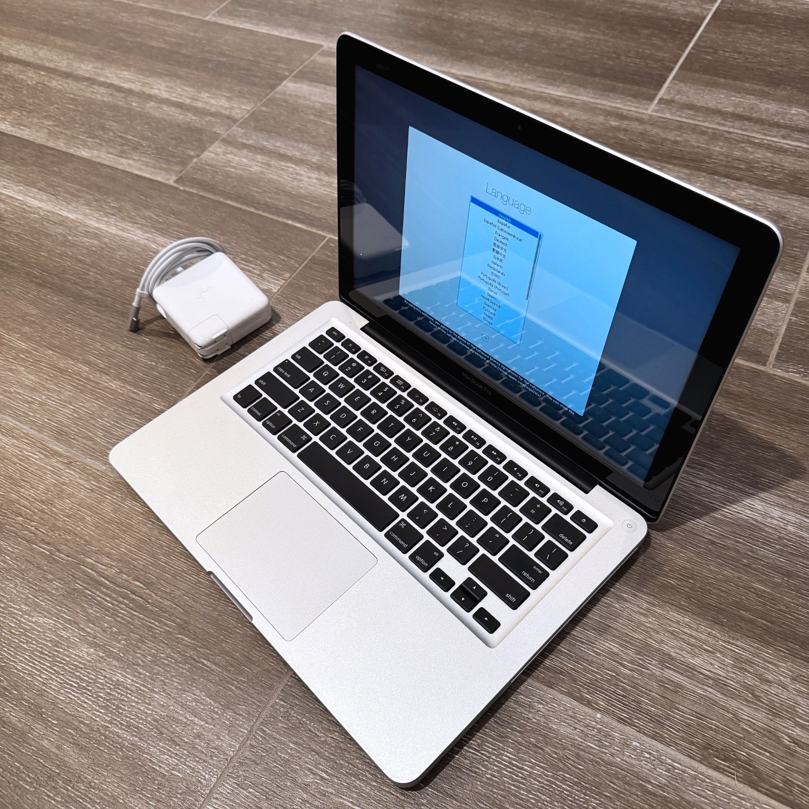 Apple Macbook Pro 13