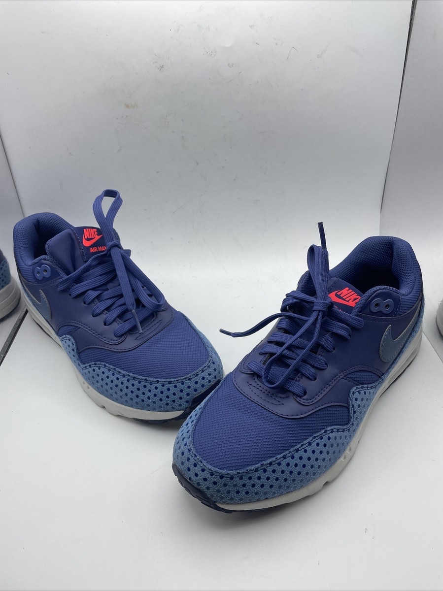Womens NIKE AIR MAX ULTRA ESSENTIAL Blue Trainers 704993 500 Size