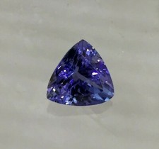 Wertvoller natürlicher Tansanit von ca. 2,76 ct