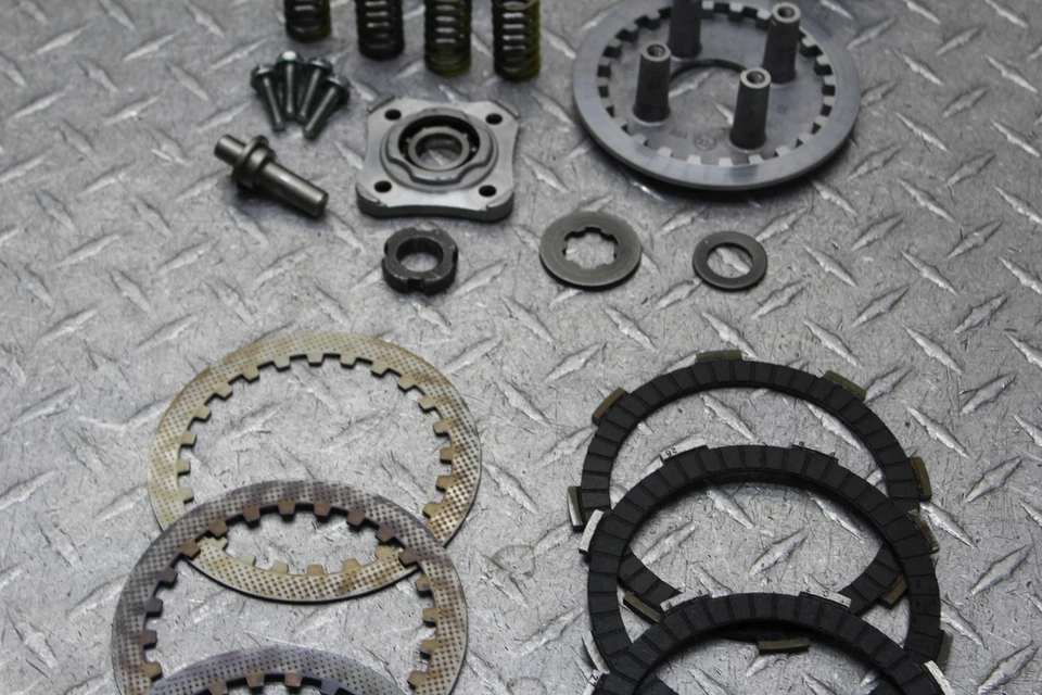 Honda XR200R 1999 embrague completo con placas cubo de cesta Foto 4 de 4