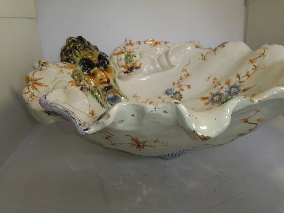 ANCIENNE COUPE A FRUIT EN FAIENCE - Photo 3/4