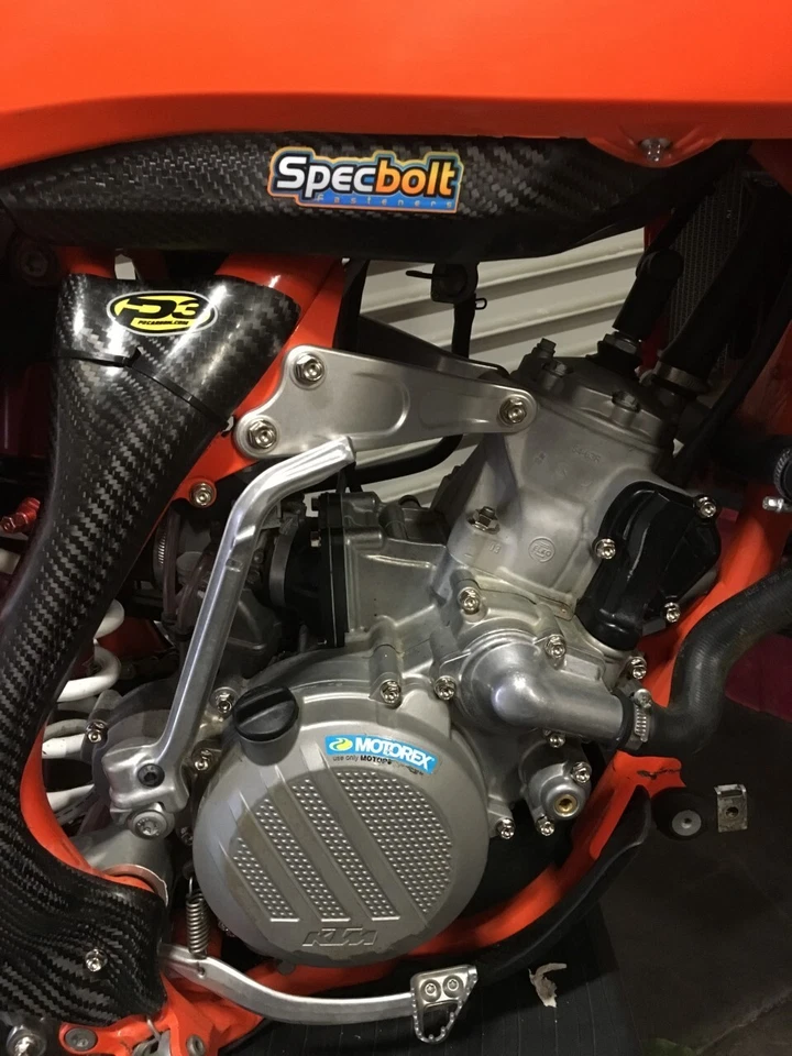 KIT DE PERNOS DE RESTAURACIÓN DE NÍQUEL PARA CUADRO KTM 125SX MOTOR FRENOS PLÁSTICOS 125 SX Foto 4 de 4