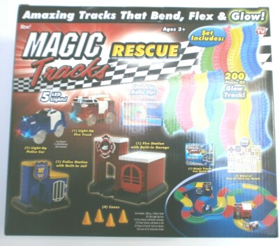 Ontel Magic Rescue Tracks,2 Autos mit 5 Led,3 m Rennstrecke,Accessoires,Neu