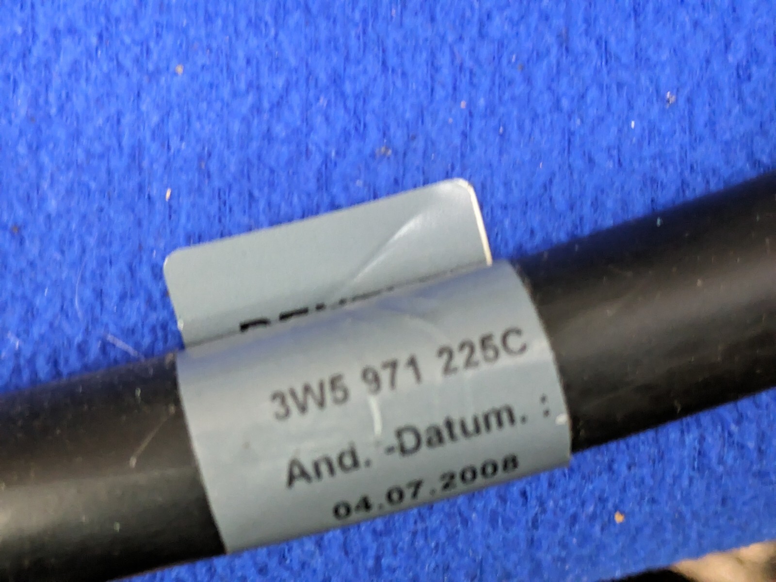 Bentley Flying Spur 06-12 Battery Cable Black OEM 06-2012