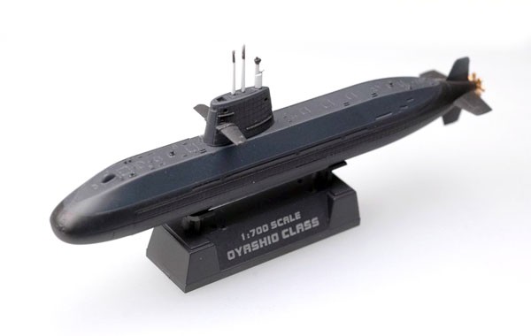 Easy Model 37301 - 1/700 Japanese Submarine (Jmsdf) - Oyashio Class - New