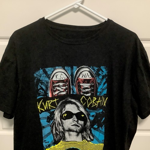 Nirvana Kurt Cobain T-shirt, Rare Graphics, Amazing C… - Gem
