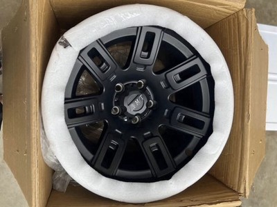 Mickey Thompson Sidebiter II wheel 15” x 10” 5x4.5 bolt pattern