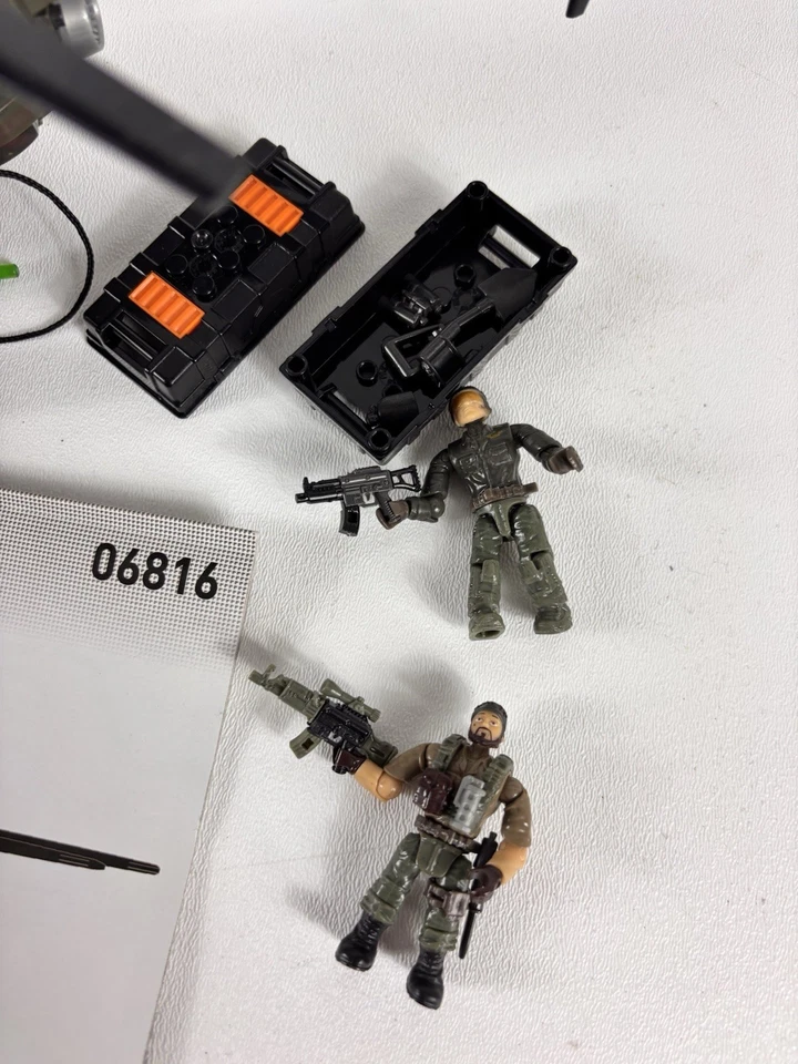 Mega Bloks Call of Duty Chopper Strike Collector Construction Set 06816 Complete - Image 2 of 4