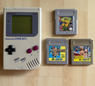Nintendo Game Boy Konsole DMG-01 mit Battletoads (NOE) Adventure Island 1+2 (jap