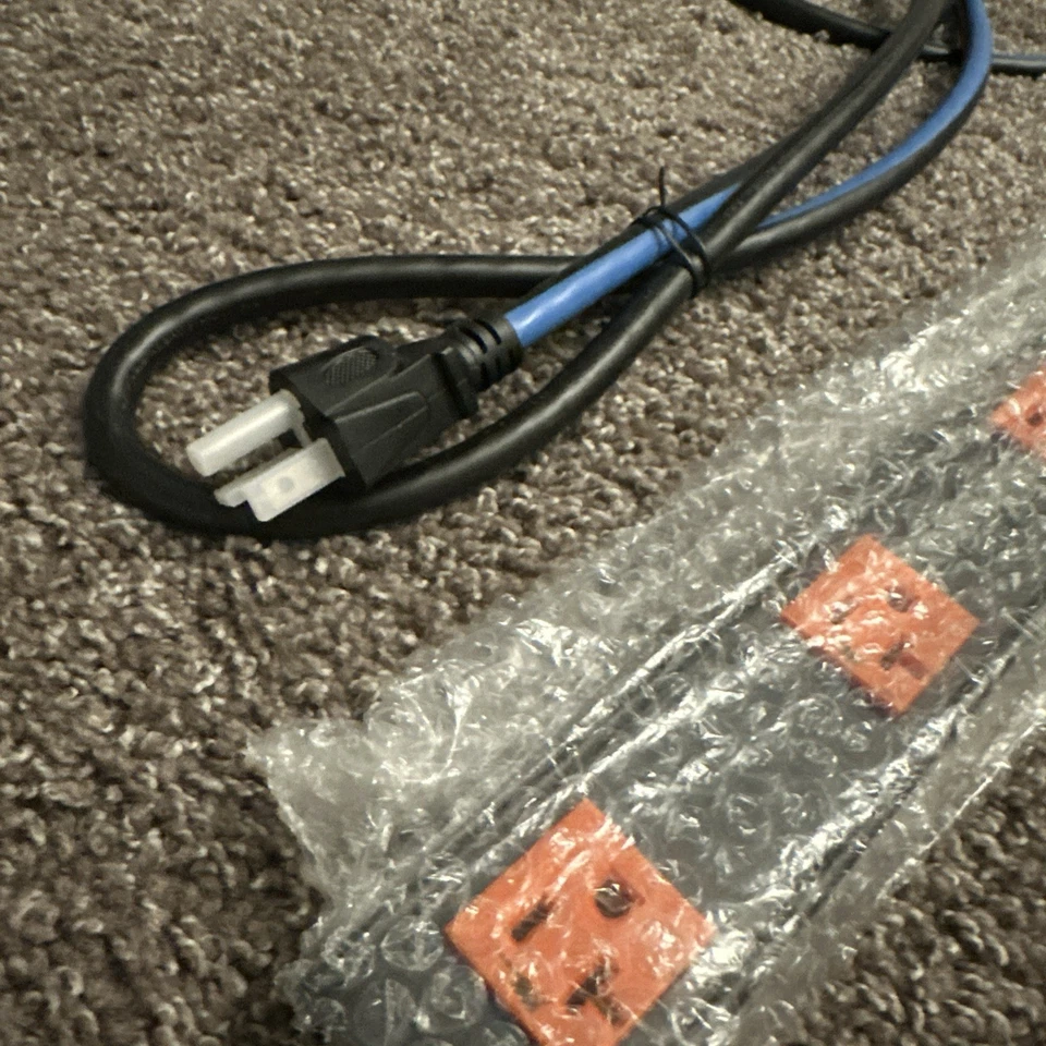 NEW Middle Atlantic PDT-1020C-NS 10 Outlet 20A Power Strip - Image 4 of 4