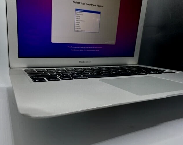 Apple MacBook Air 13" Intel Core i5-5250U @ 1.6GHz 8GB RAM 256GB SSD MJVE2LL/A - Image 2 of 4
