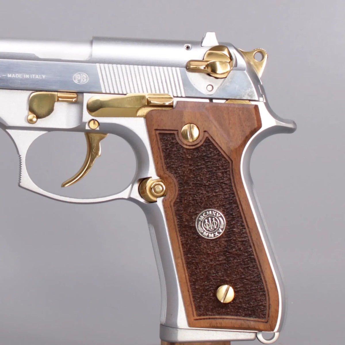 New Beretta 92 FS grips Laser Engraved Turkish Walnut Wood Gungrip