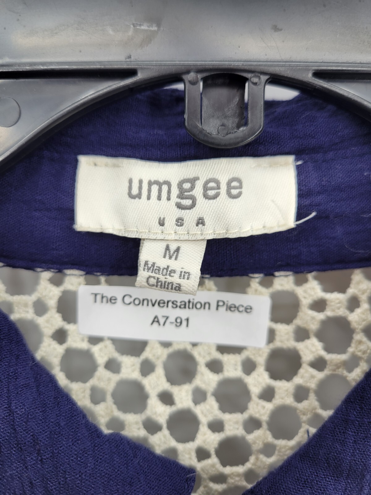 Umgee Top Womens Medium Blue Long Sleeve Lace Back Button Up Boho Blouse