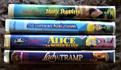4 x Disney Classics/Sammler-VHS USA - Mary Poppins-New Groove-Alice-Lady & Tramp - Bild 1 von 4