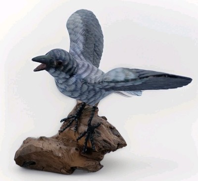 Decorative Wood-Carved Bird 6'' Wings-Spread On Driftwood Handpainted Mint