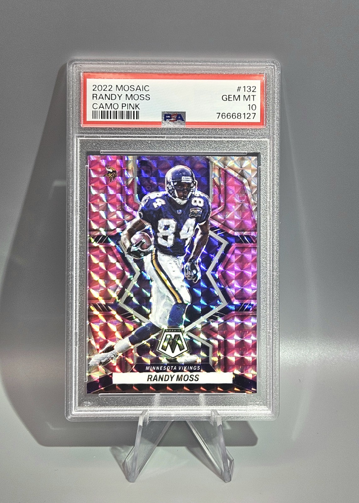 PSA 10 GEM Randy Moss Camo Pink Mosaic Prizm 2022 Panini Mosaic #132 HOF Legend