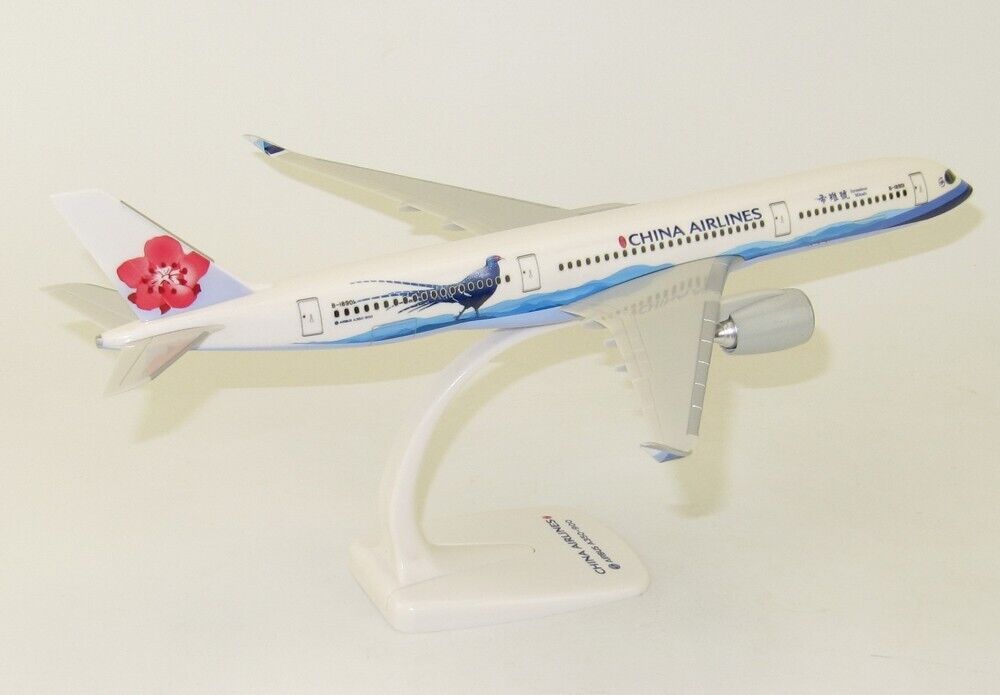 PPC China Airlines Airbus A350-900 B-18901 Desk Display 1/200 Model AV  Airplane