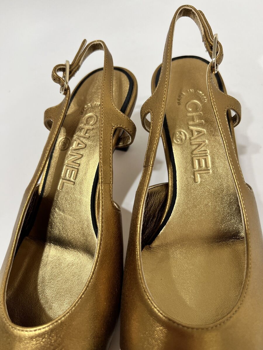 Vtg CHANEL TWO TONE GOLD LEATHER SLINGBACK HEELS 36 | eBay Vtg CHANEL TWO TONE GOLD LEATHER SLINGBACK HEELS 36 | eBay