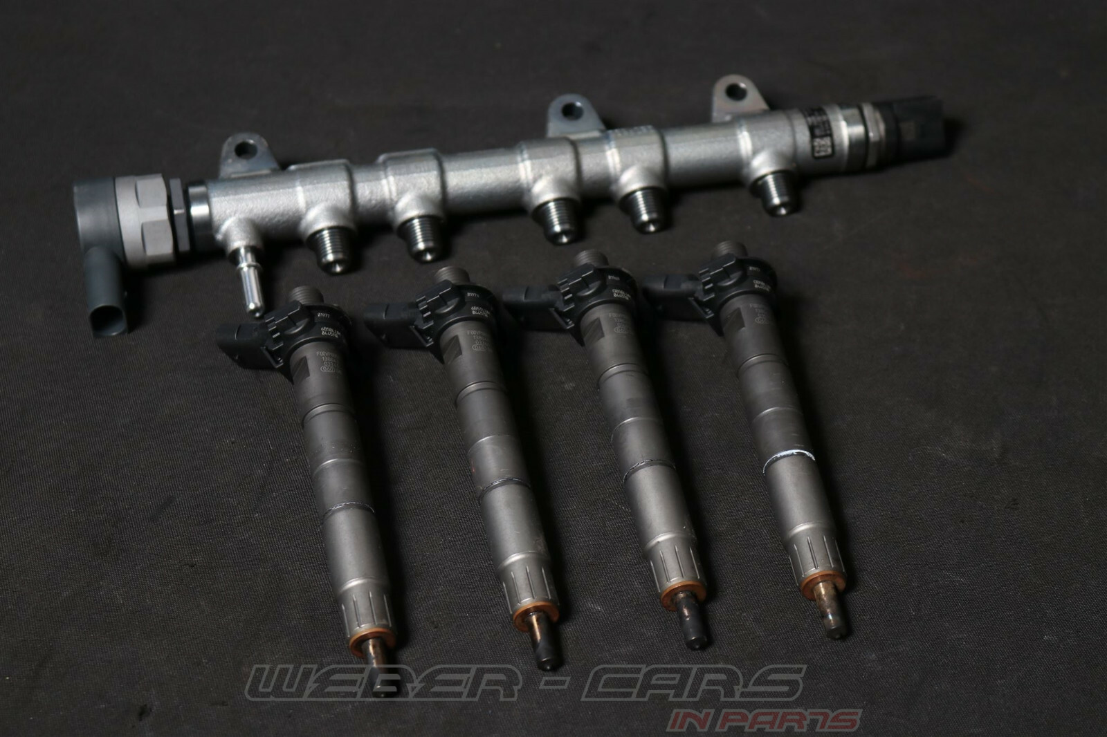 8580295 8594562 BMW Fuel Injector Nozzle X5 G05 X1 F48 LCI 25dX X2 