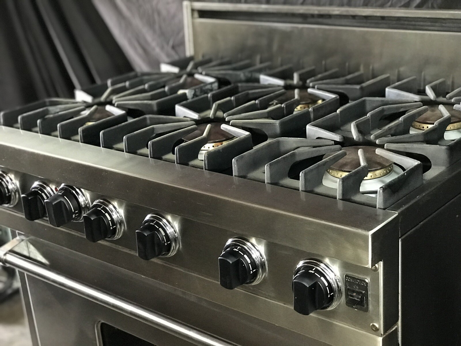 Viking 36” Professional Range Gas Sealed 6 Burner Stove With Large Gas Oven eBay