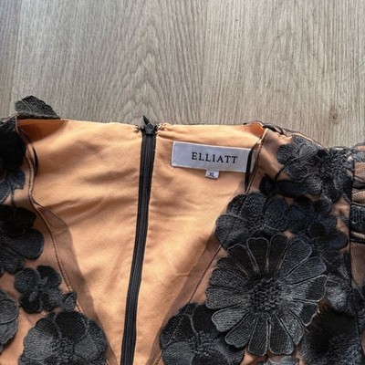 elliatt rosalind floral applique mini dress Macey.Marie on LTK