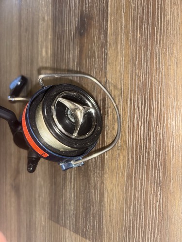 Vintage INTREPID Spinning Reel made in England for Parts - Picture 6 of 8