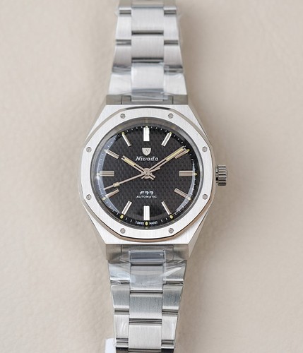 Nivada Grenchen F77 MK2 SST Beige Lume Black No Date Dial 68042A77 38mm Watch