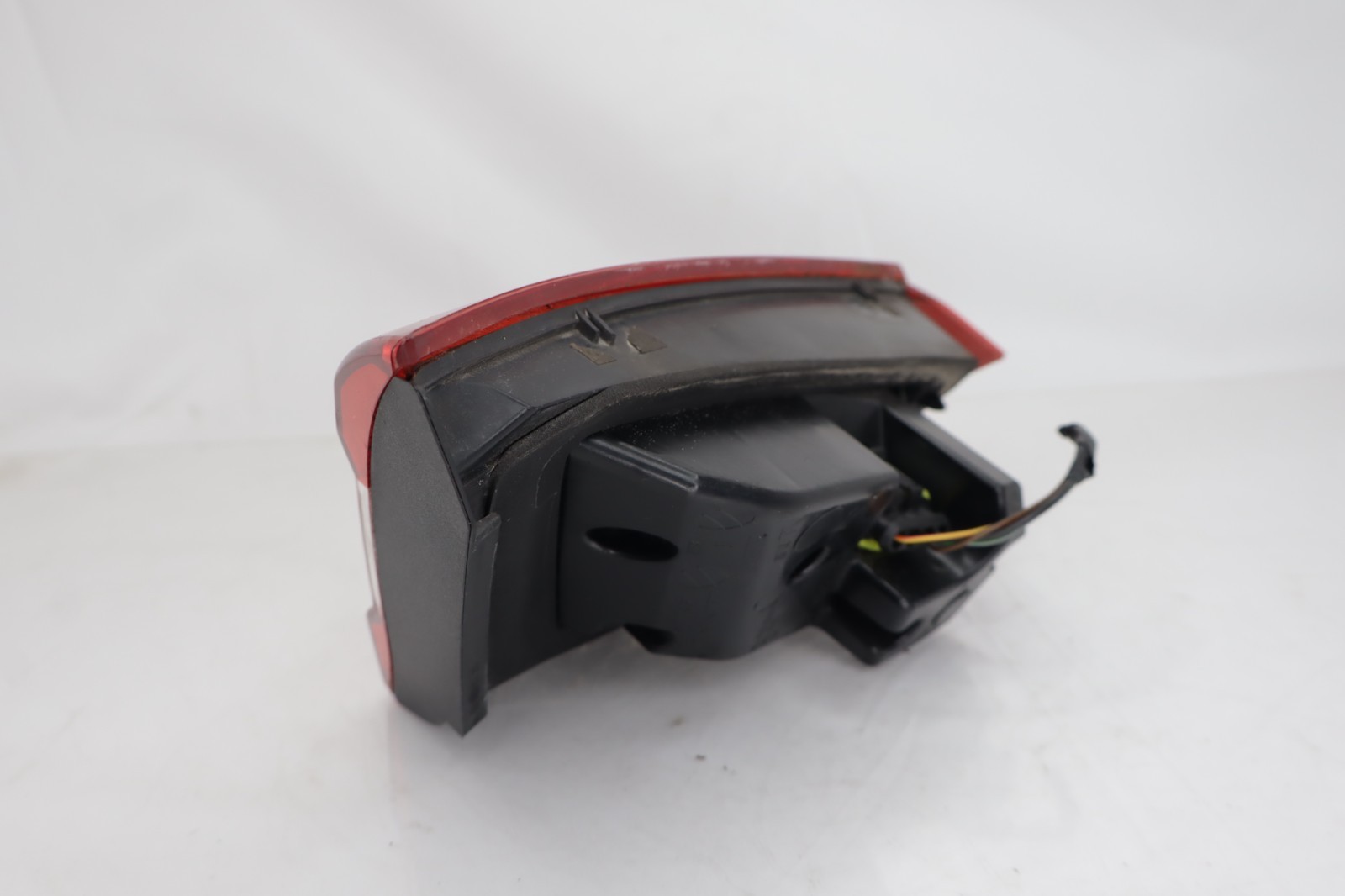 Maserati Quattroporte 2014-2017 REAR+RIGHT+INNER Tail light