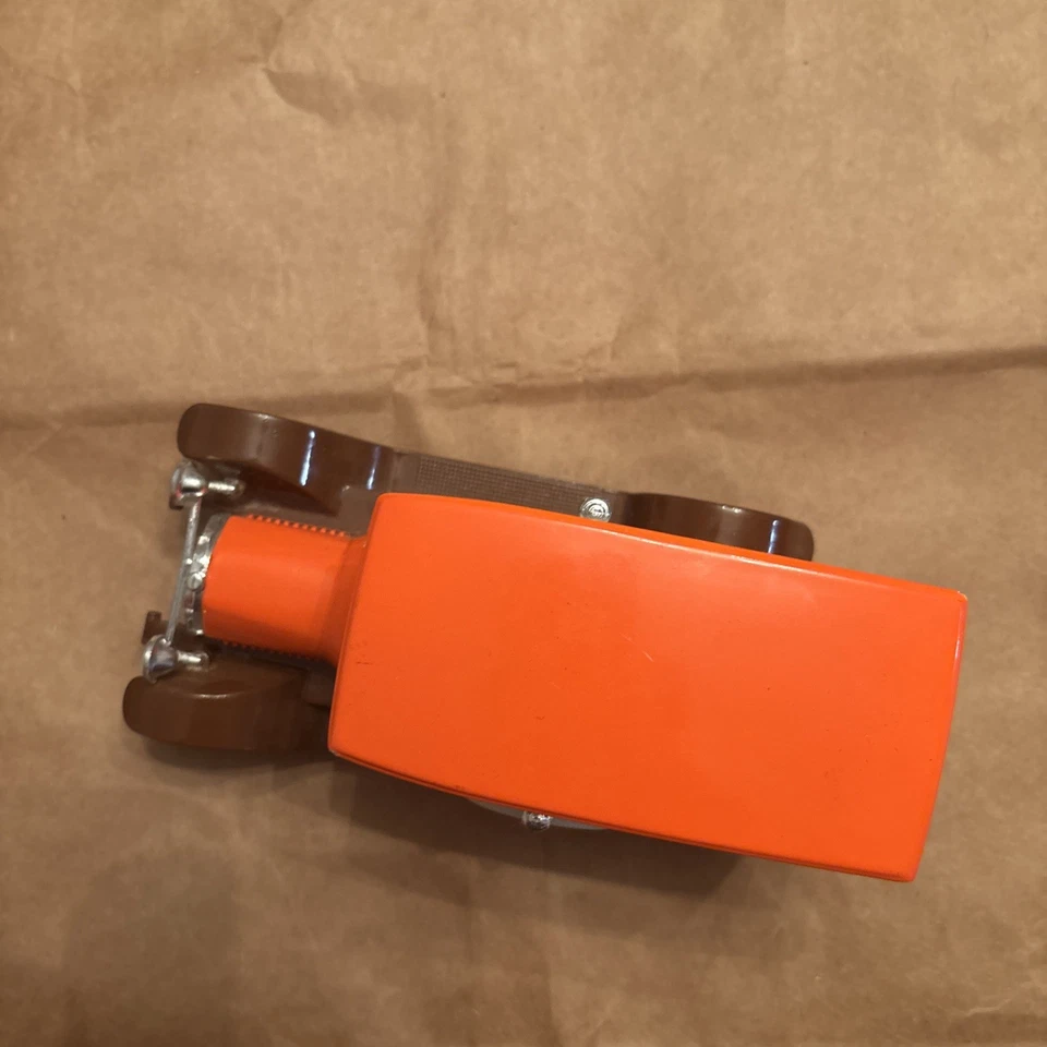 Liberty Classics Trustworthy 1916 Studebaker Panel Entrega Diecast Bank 1/25 Foto 2 de 4