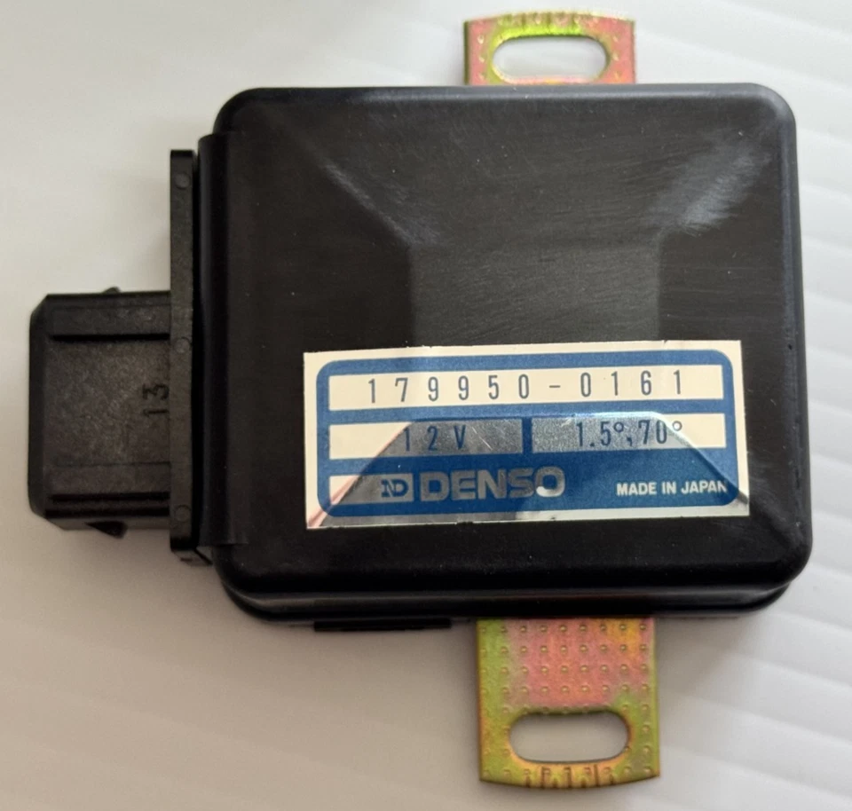 GENUINE MAZDA Throttle Position Sensor #B630-18-911 - Image 2 of 4