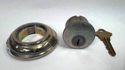 Baldwin SC.TRD Traditional Round Single Cylinder Keyed Entry Polished Brass READ - Picture 8 of 16