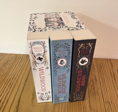 Boxed Set WILDWOOD CHRONICLES Colin Meloy Paperbacks VGC - Picture 3 of 3