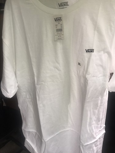 Vans "Left Chest Logo" Short Sleeve Tee (True White/Black) Graphic T-Shirt - Picture 3 of 3