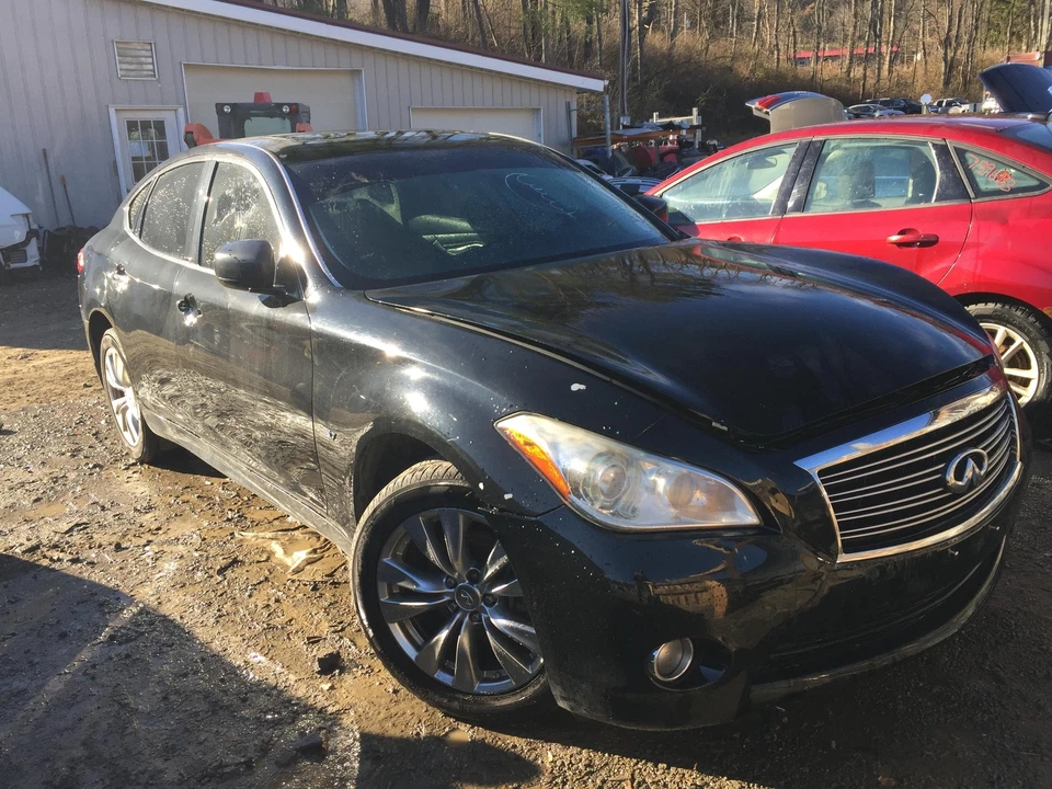 14 INFINITI Q70 Transfer Case (awd) Foto 3 de 4