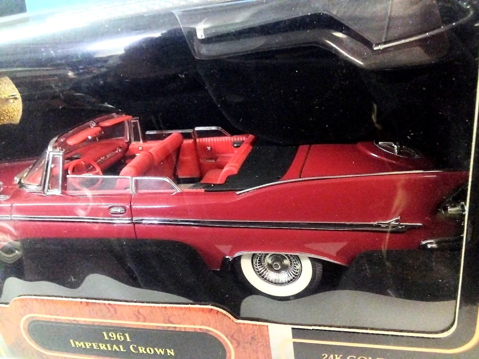 1961 Chrysler Imperial 1/18 Diecast Yat Ming Road Signature - Image 2 of 2