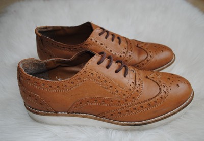 platform wingtip oxford women's