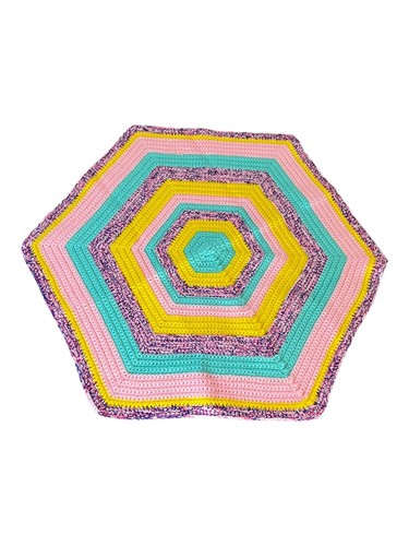 Homemade Area Rug Sz 4' 9in" x 4' 2" Hexagon Shape Multicolor Green Yellow Pink - 第 1/13 張圖片