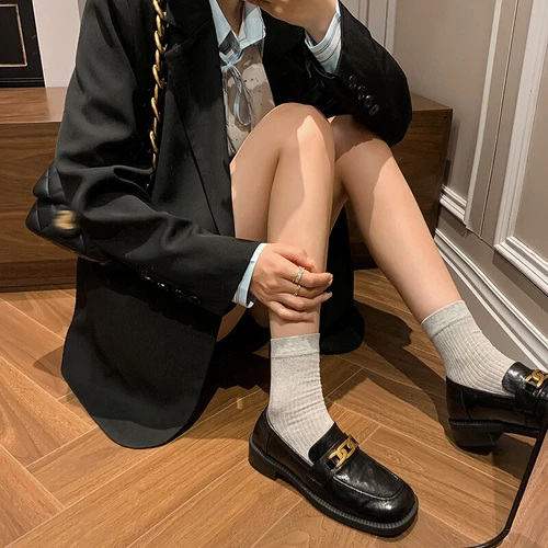 Zapatos individuales Tod's para mujer boca profunda con tacones gruesos y zapatos bajos - Imagen 4 de 6