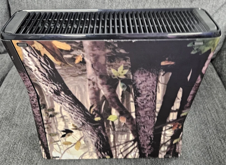 Microsoft Xbox 360 Slim 250gb HD Controlador Cables Kinect Juegos Batman Halo FIFA Foto 4 de 4