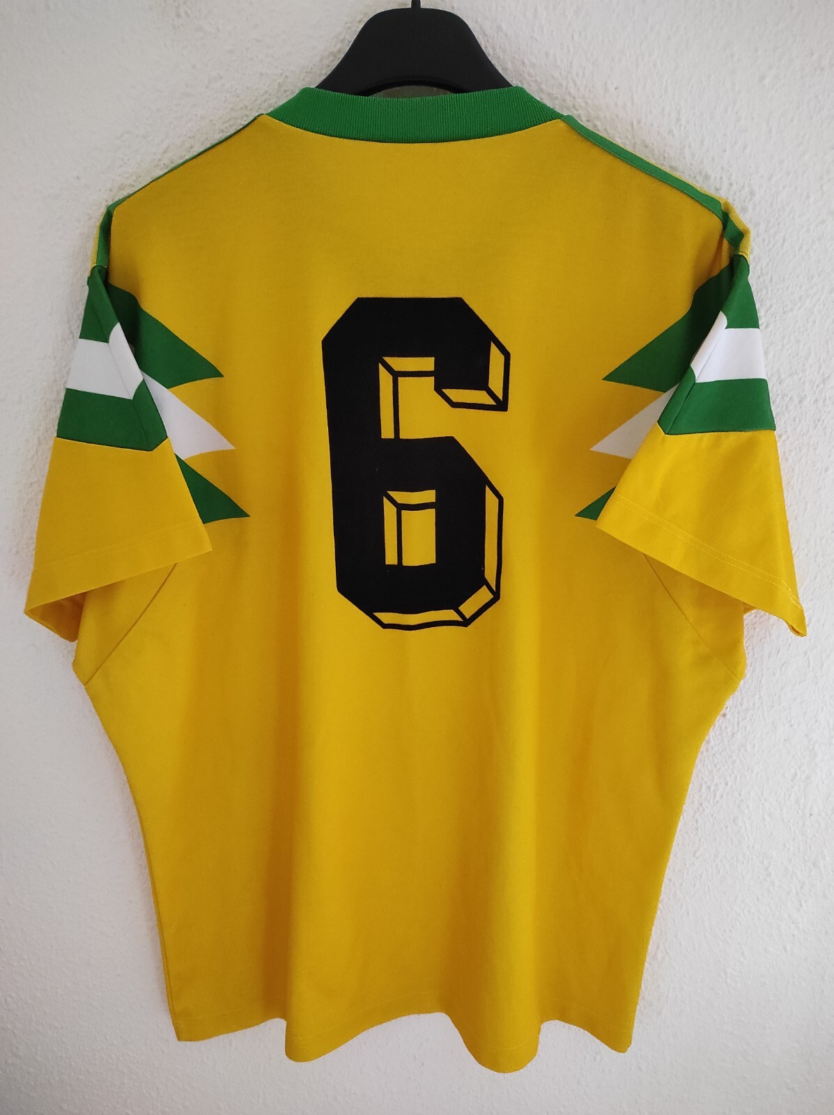 Picture 2 of 5