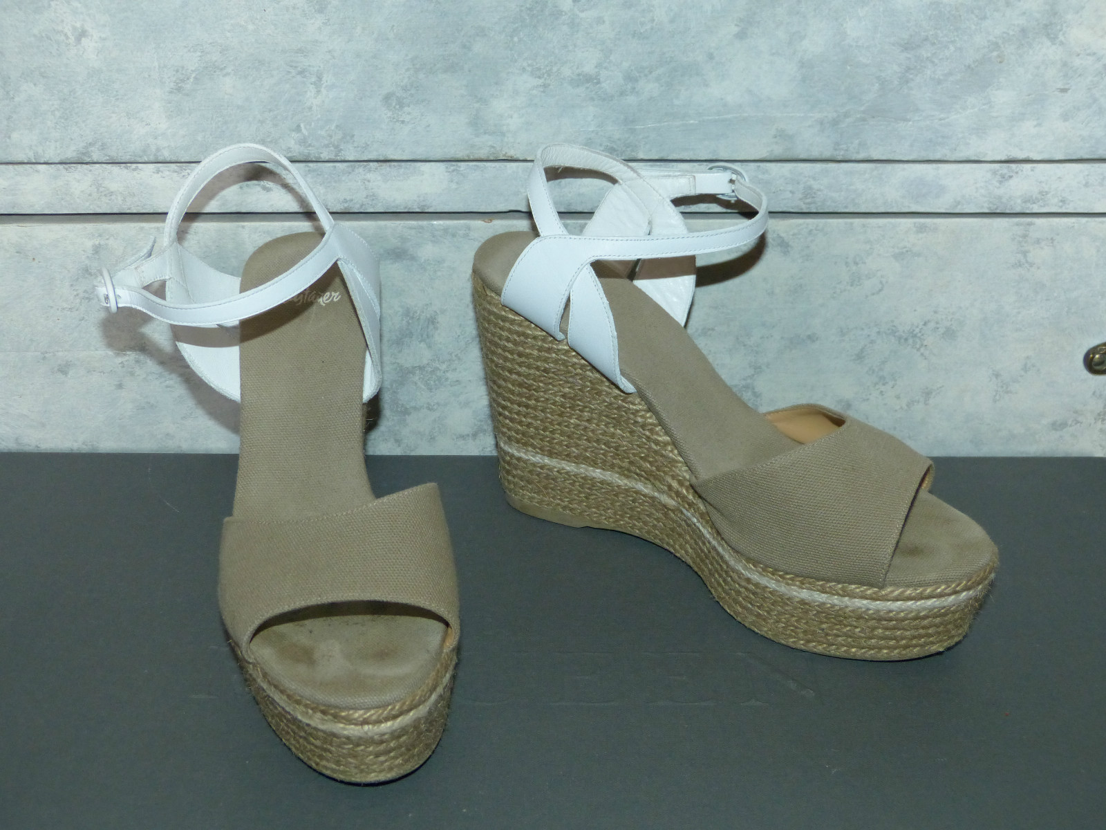 °°° ESPADRILLES CASTANER BEIGE T 39 40 EN EXCELLENT ETAT °°° ESPADRILLES CASTANER BEIGE T 39 40 EN EXCELLENT ETAT