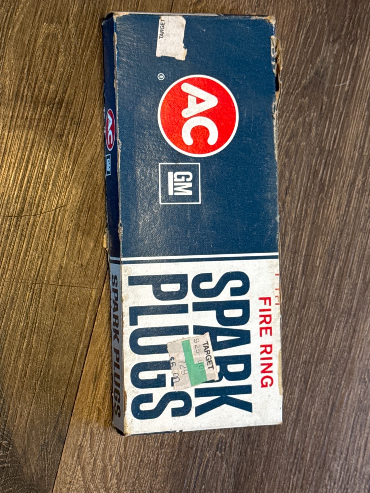 Vintage ACDelco Fire Ring 44S Spark Plugs