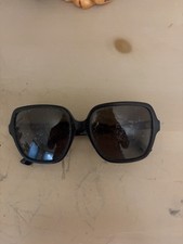 Gucci Women's Black Sunglasses GG1189S 00 , Fair  lense scratch frame bent 