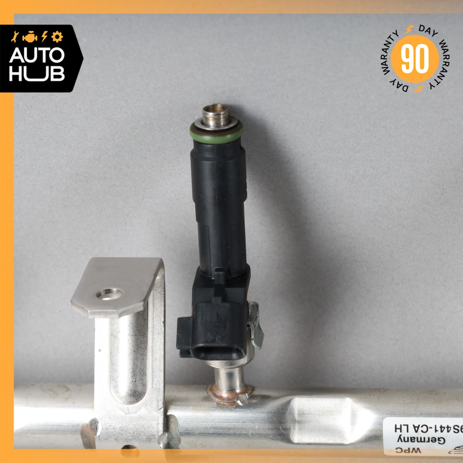 10-17 Aston Martin DB9 Rapide Right Side Fuel Injector Rail w/Injectors OEM